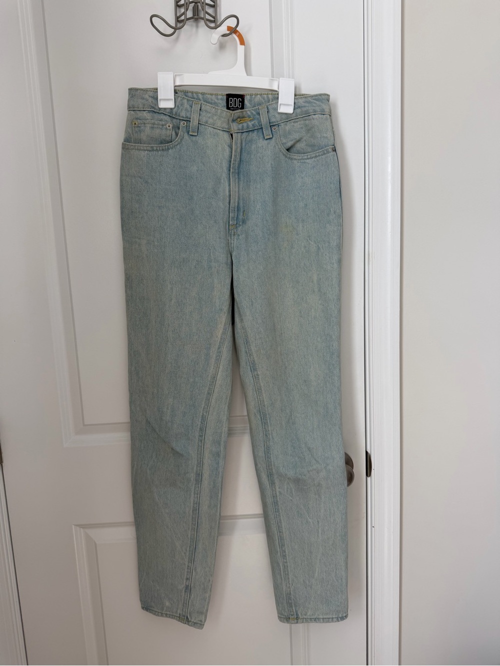 BDG Light Blue High-Rise Straight Jeans - Women's